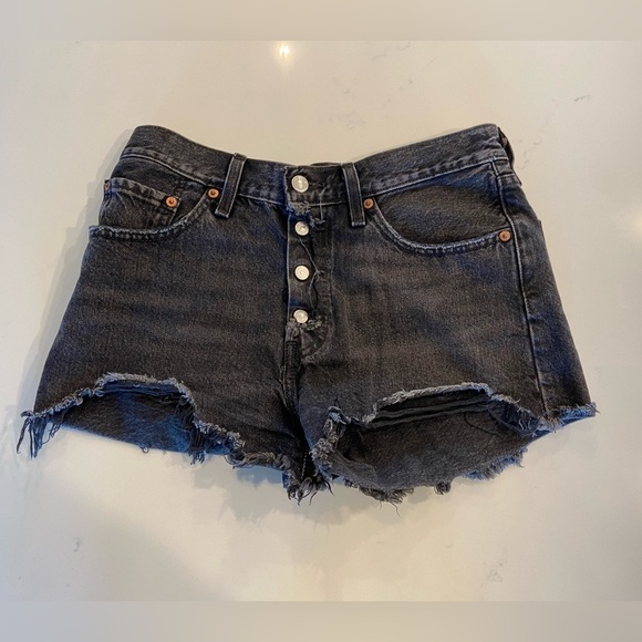 Levi Shorts 501 - Picture 1 of 5